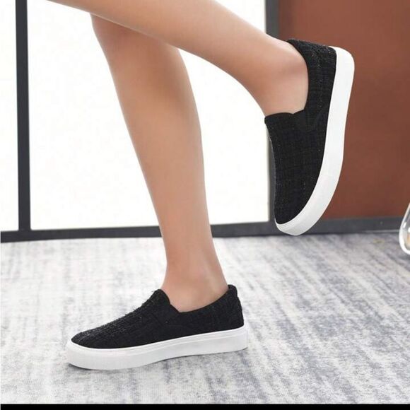 BRAND NEW ALEXIS BENDEL BEYLEY-126L SLIP-ON SNEAKER - Picture 14 of 14